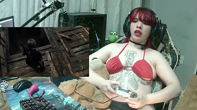 MorangoCChoc Show in webcam