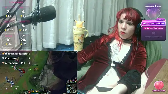MorangoCChoc Show in webcam