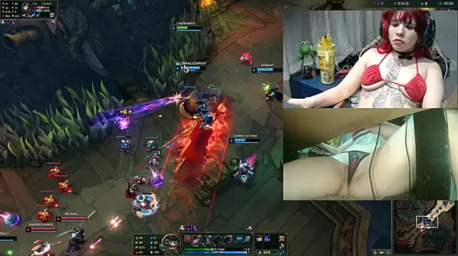 Show modela MorangoCChoc na web-kameri