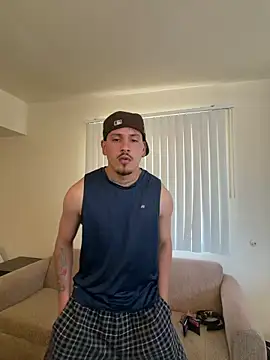 הופעת וובקאם של MrBadBoyX