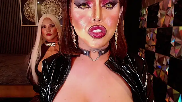 BigCockLatinaTS' Webcam Show