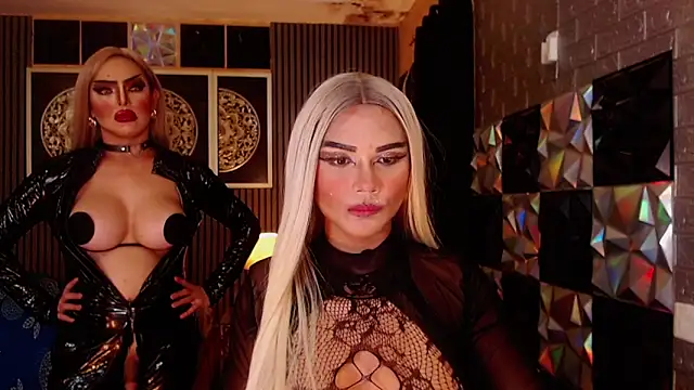 BigCockLatinaTS Webcamshow