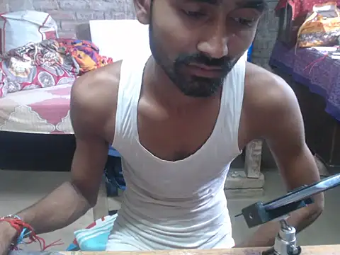 HotAarya Pertunjukan Webcam