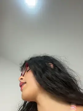 dani_bela Show in webcam