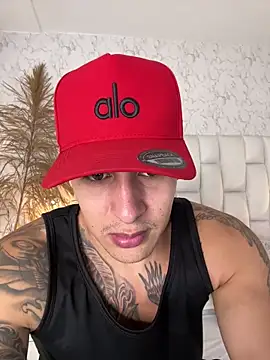 MassimoCo_ Adlı Modelin Web Kamerası Şovu