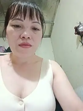 Živý XXX chat Sana-vn