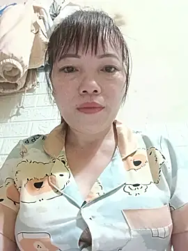 Živý XXX chat Sana-vn