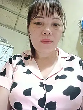 Sana-vn 在線直播表演