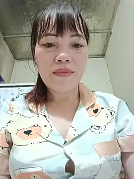 Živý XXX chat Sana-vn