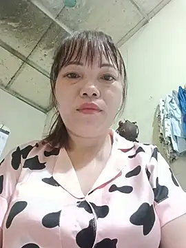 Chat XXX ao vivo de Sana-vn