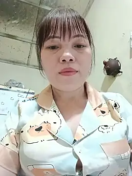 Sana-vn Adlı Modelin Canlı XXX Sohbeti