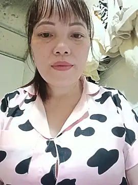 Sana-vn Adlı Modelin Canlı XXX Sohbeti