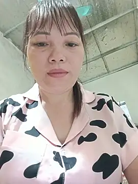 Chat XXX ao vivo de Sana-vn
