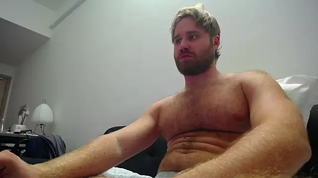 Chatroom XXX en direct de LorenzoLux