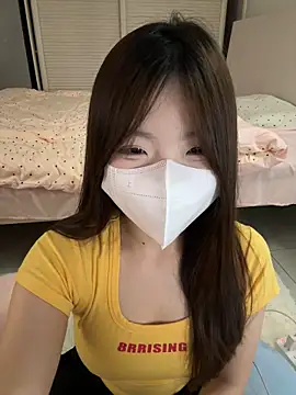 חדר צ'אט בשידור חי של _xiaoxinxin_