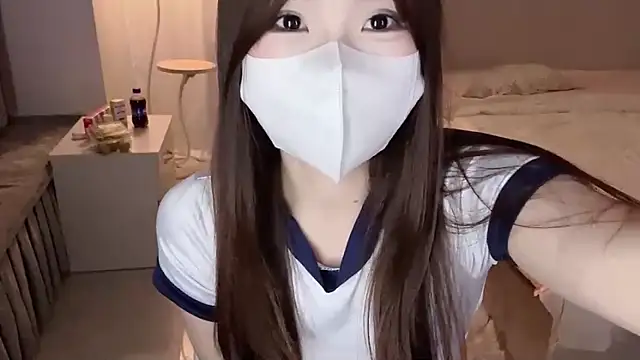 _xiaoxinxin_ 网络视讯表演