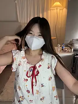 _xiaoxinxin_ 网络视讯表演