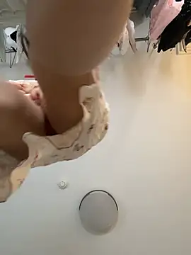 _xiaoxinxin_ 网络视讯表演