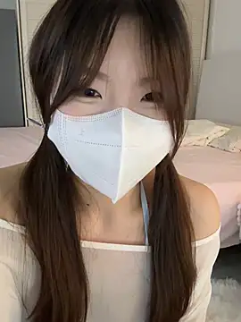 _xiaoxinxin_ 在線直播表演
