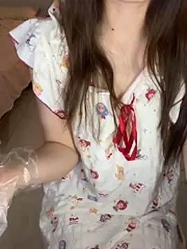 _xiaoxinxin_ 网络视讯表演