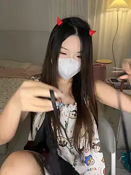 _xiaoxinxin_ 在線直播表演