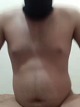 عرض كام midourombo