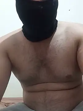 عرض كام midourombo