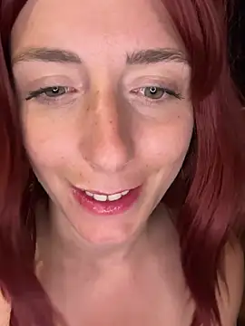 Pokazy przed kamerką – Jessicandy_