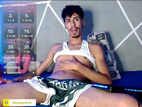 alexx_23cm Pertunjukan Webcam