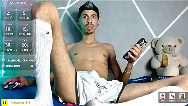 alexx_23cm Adlı Modelin Web Kamerası Şovu