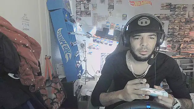 PRBoricua787 Webcam Show