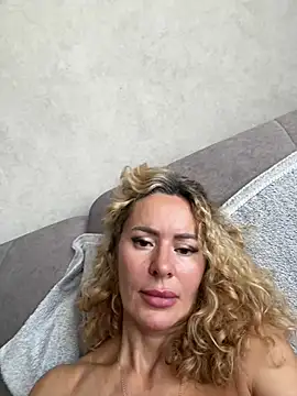 Tania201243 – Kamerová šou