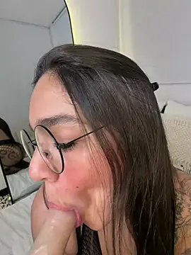 EVA_WILD1's Webcam Show