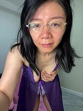 lukee666 网络视讯表演