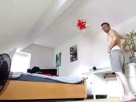 Erz84n Webbikameraesitys