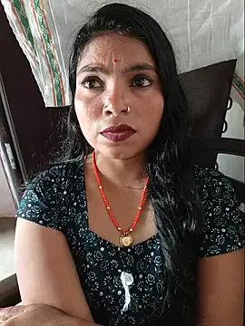 Show modela Mahi_hote na web-kameri