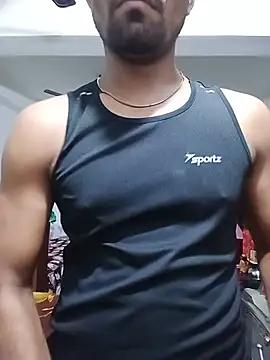 Vikash8240 Adlı Modelin Web Kamerası Şovu