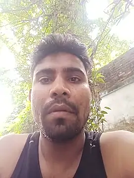 Vikash8240 Show in webcam