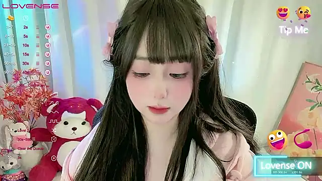 CLaire-5 Webcam Show