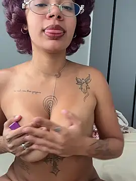badm4h 라이브 XXX 채팅