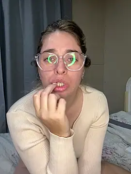 soyanahii Chat XXX in diretta