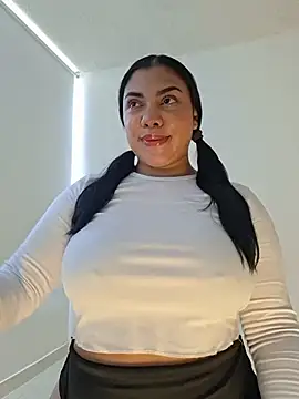 isabelateran Chat XXX in diretta