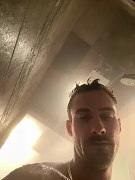 biigballs4un Webbikameraesitys