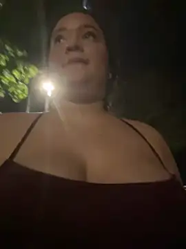 Pertunjukan Kamera Web Datoka_adrenaline