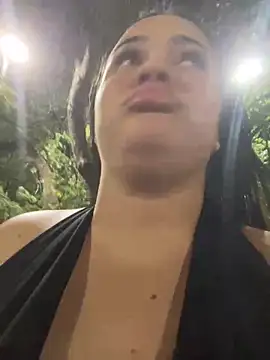 Datoka_adrenaline Adlı Modelin Web Kamerası Şovu