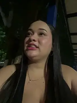 Datoka_adrenaline Show in webcam