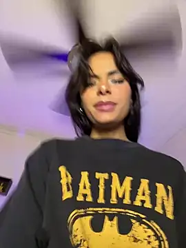 Iam_Lyan_ Adlı Modelin Canlı XXX Sohbeti