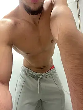 MascululApha Webcam-Show