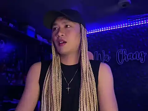 Manly1212 网络视讯表演