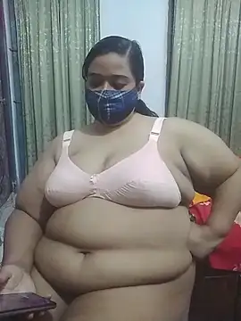 momo_loves 网络视讯表演
